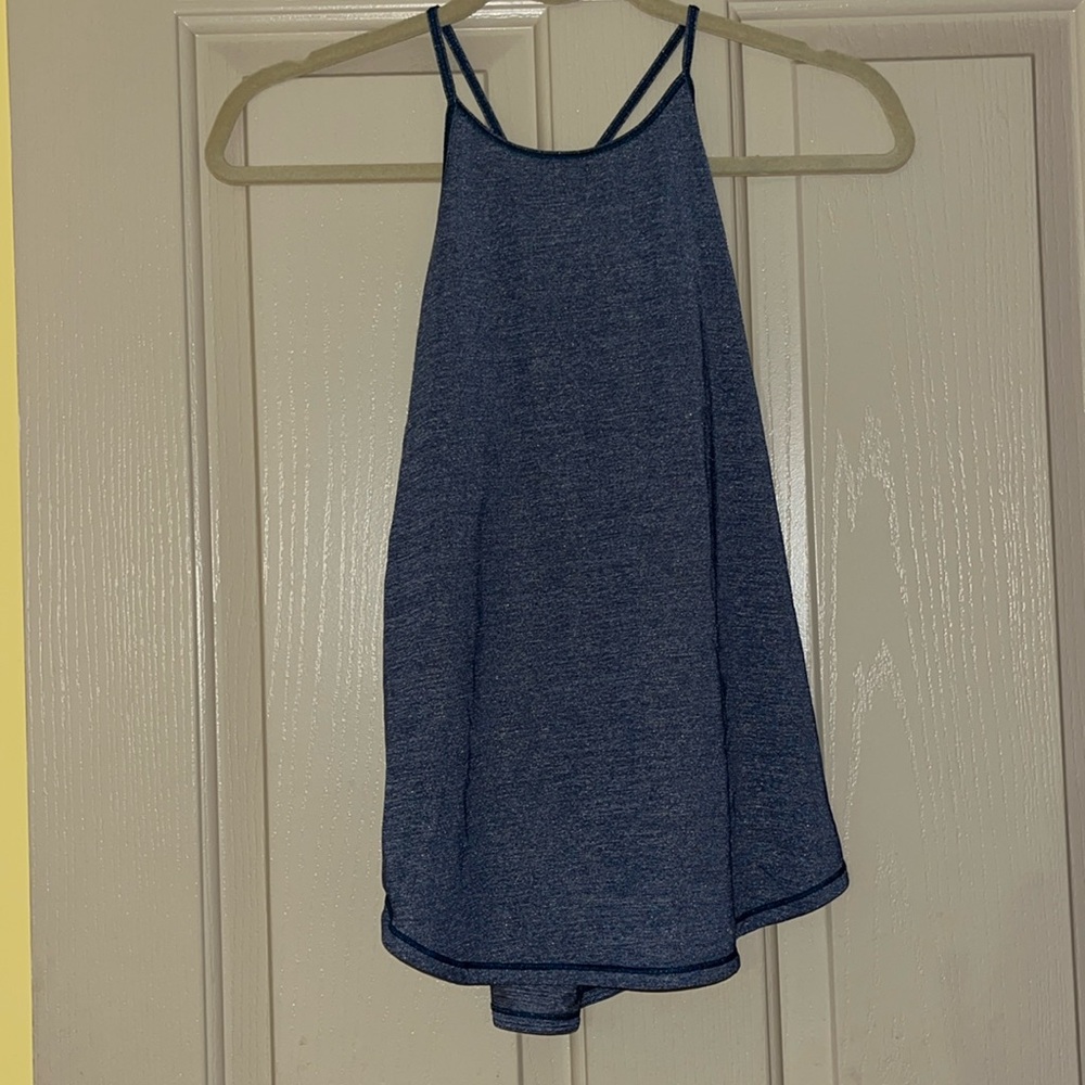 Lulu workout top